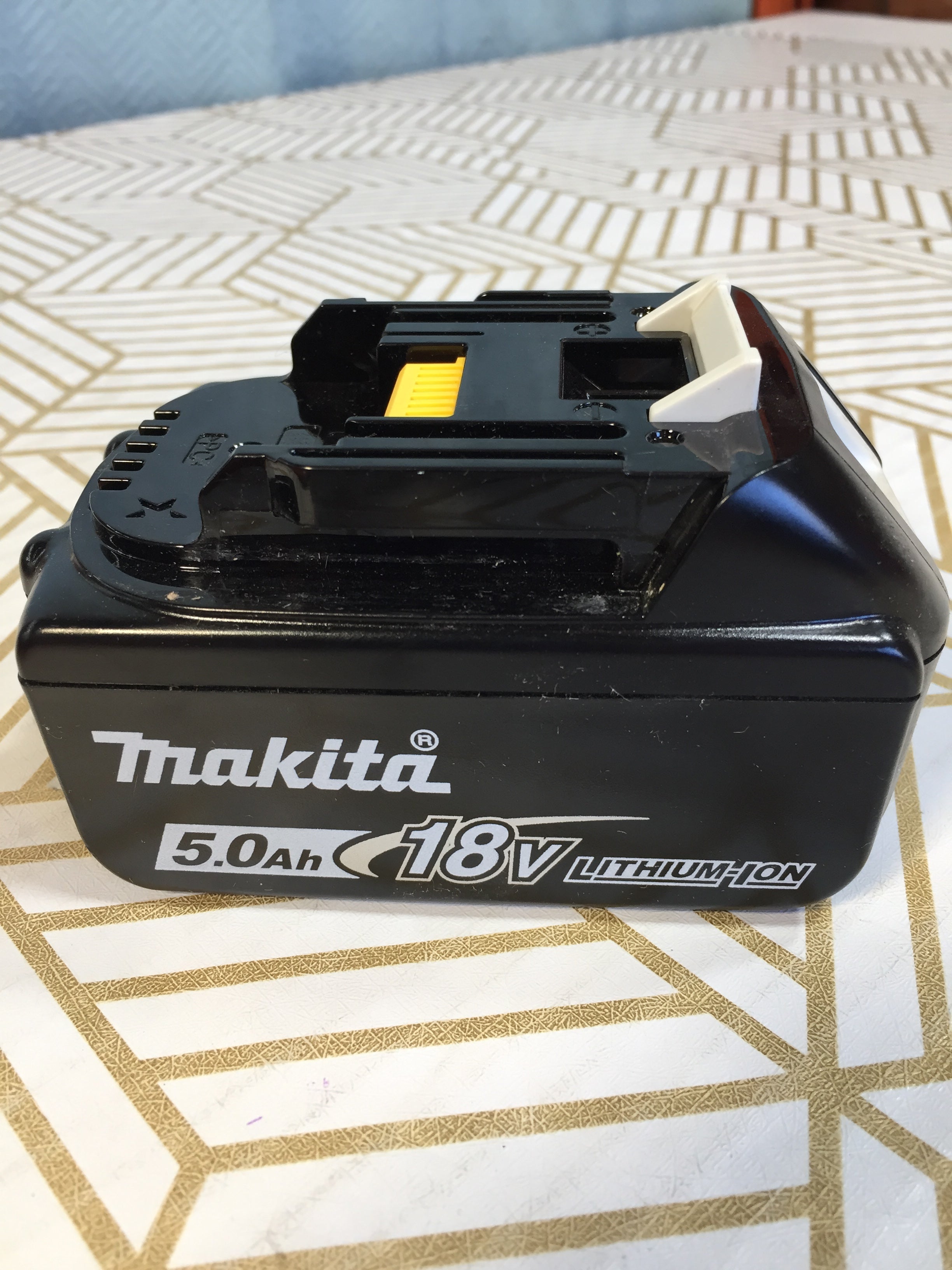 Genuine MAKITA BL1850B 18V 5.0Ah Battery Pack *TESTED* (7951504081134)